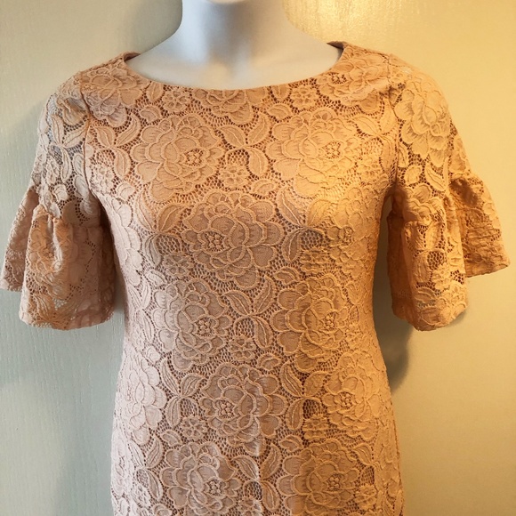 Pale Pink Floral Dress Size: 6 Ivanka Trump - Picture 3 of 13